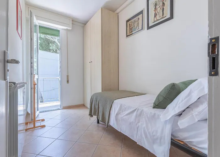 Flat Con Balcone E Parcheggio! * Llido Degli Estensi